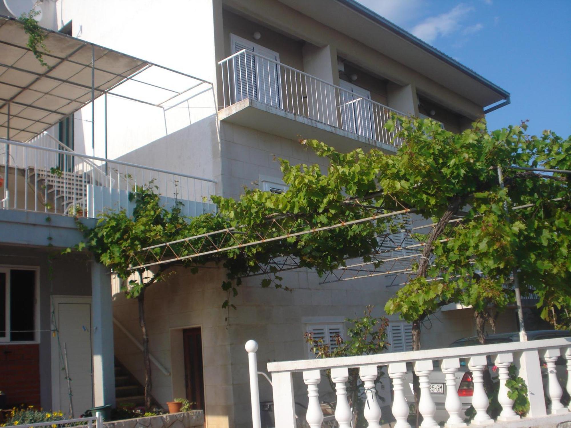 Apartments San Giorgio Sucuraj Bagian luar foto